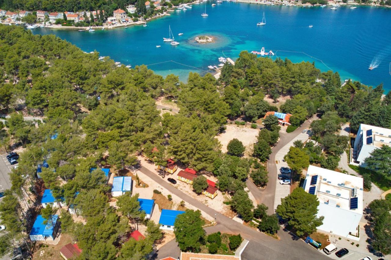 Aminess Planet Camping Holiday Homes Port9 Đảo Korčula Ngoại thất bức ảnh